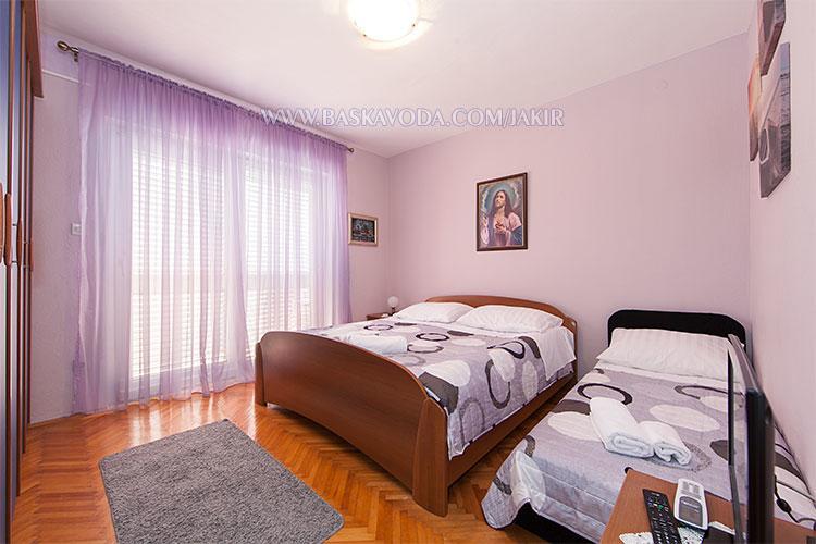 Apartman Jakir Baška Voda Exterior foto