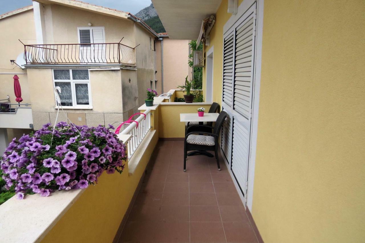 Apartman Jakir Baška Voda Exterior foto